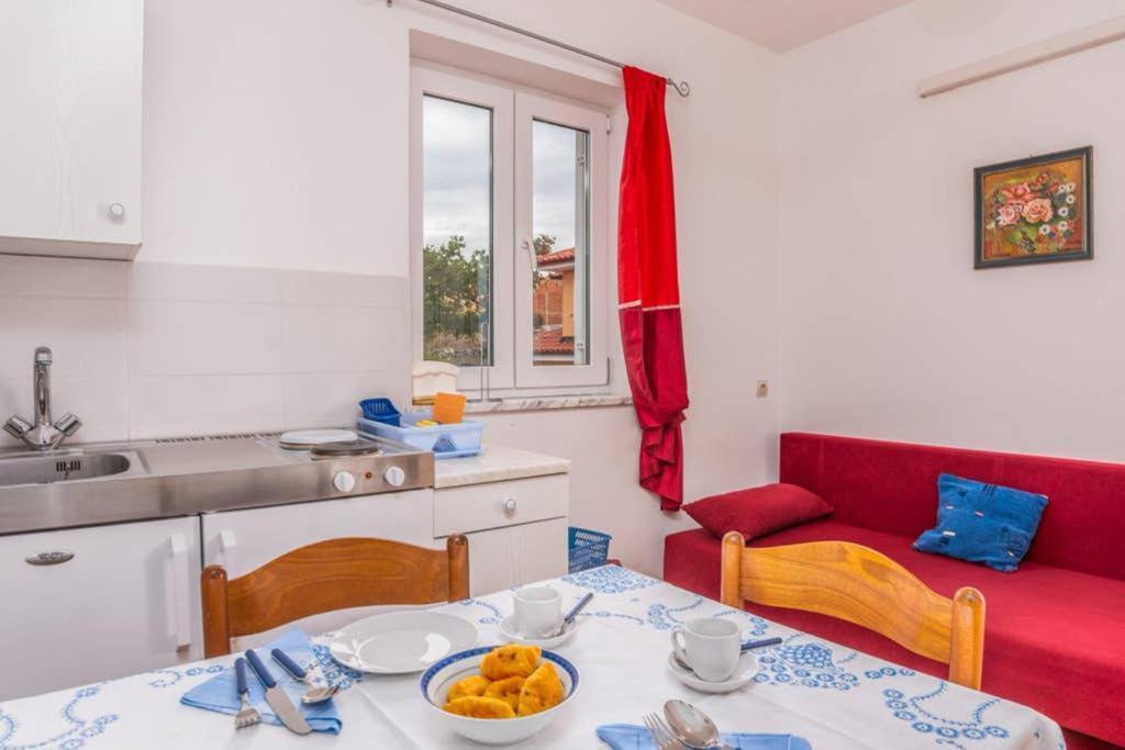 Apartment Mira 3 Klimno Dış mekan fotoğraf